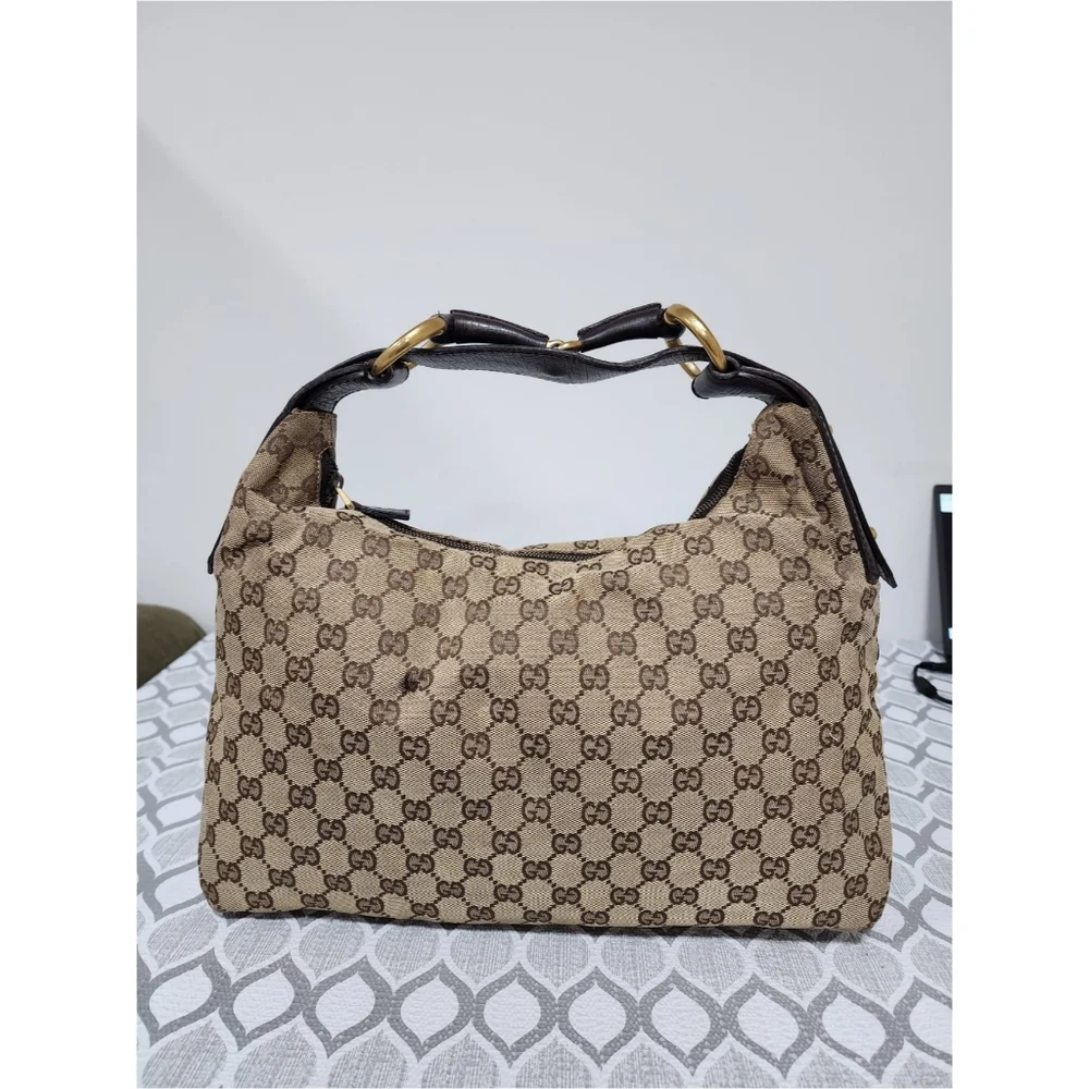 Gucci Beige/Ebony GG Canvas Medium Horsebit Hobo Bag